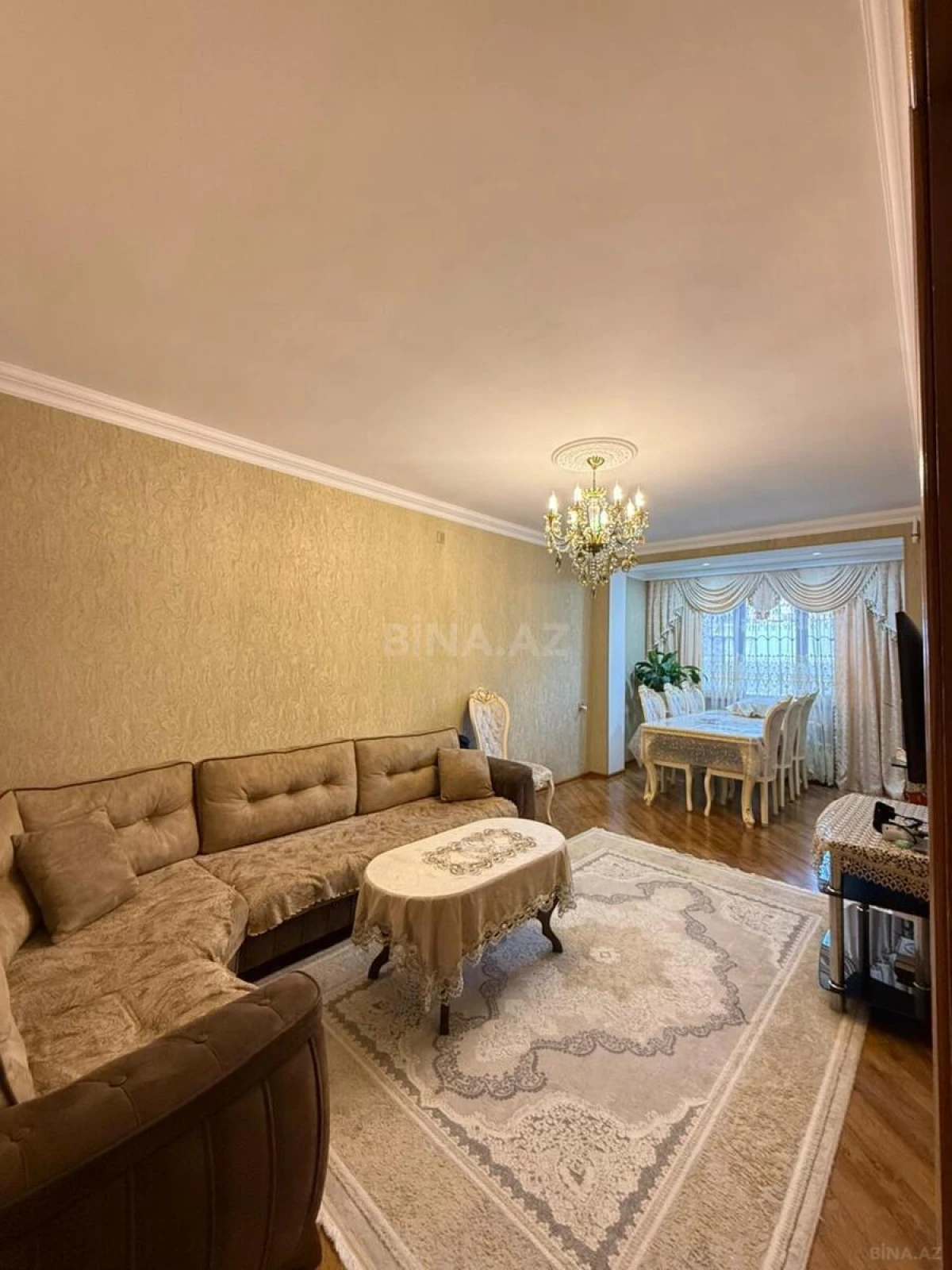 Satılır 4 otaqlı mənzil 100 m²