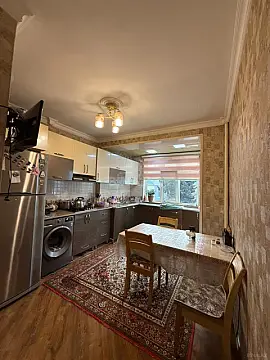 Satılır 4 otaqlı mənzil 100 m²