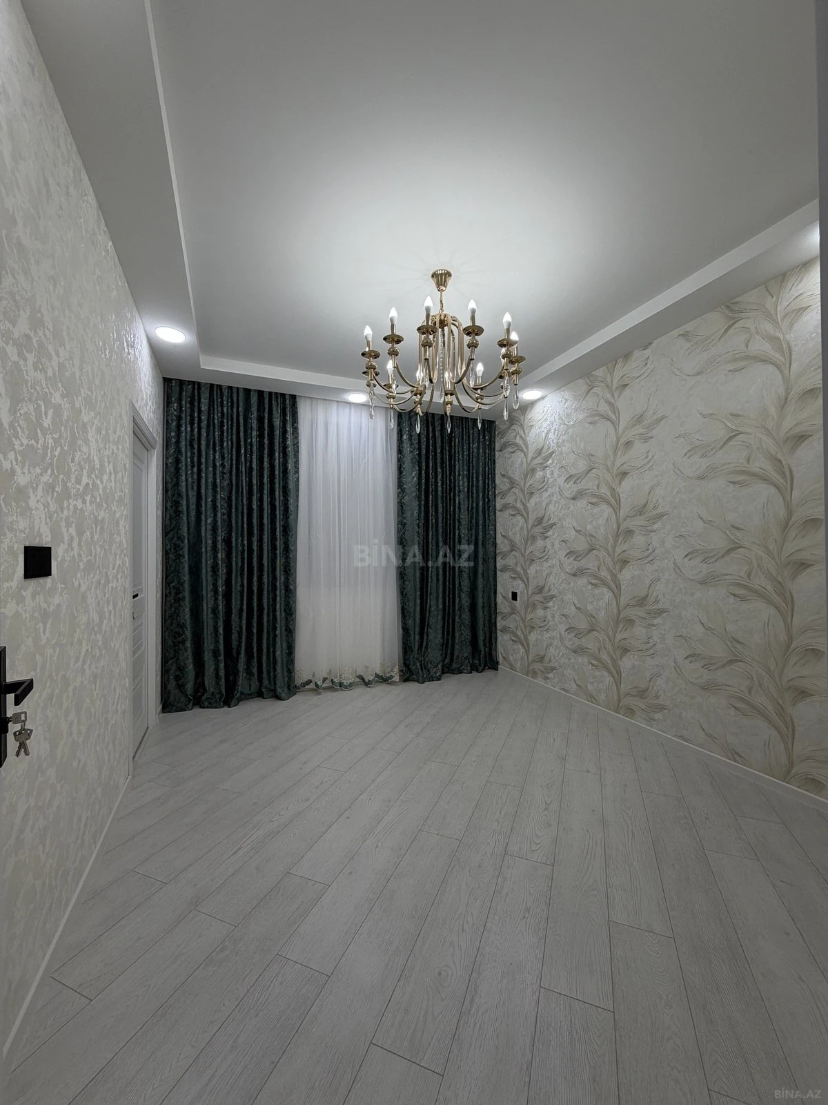 Satılır 2 otaqlı mənzil 44 m²