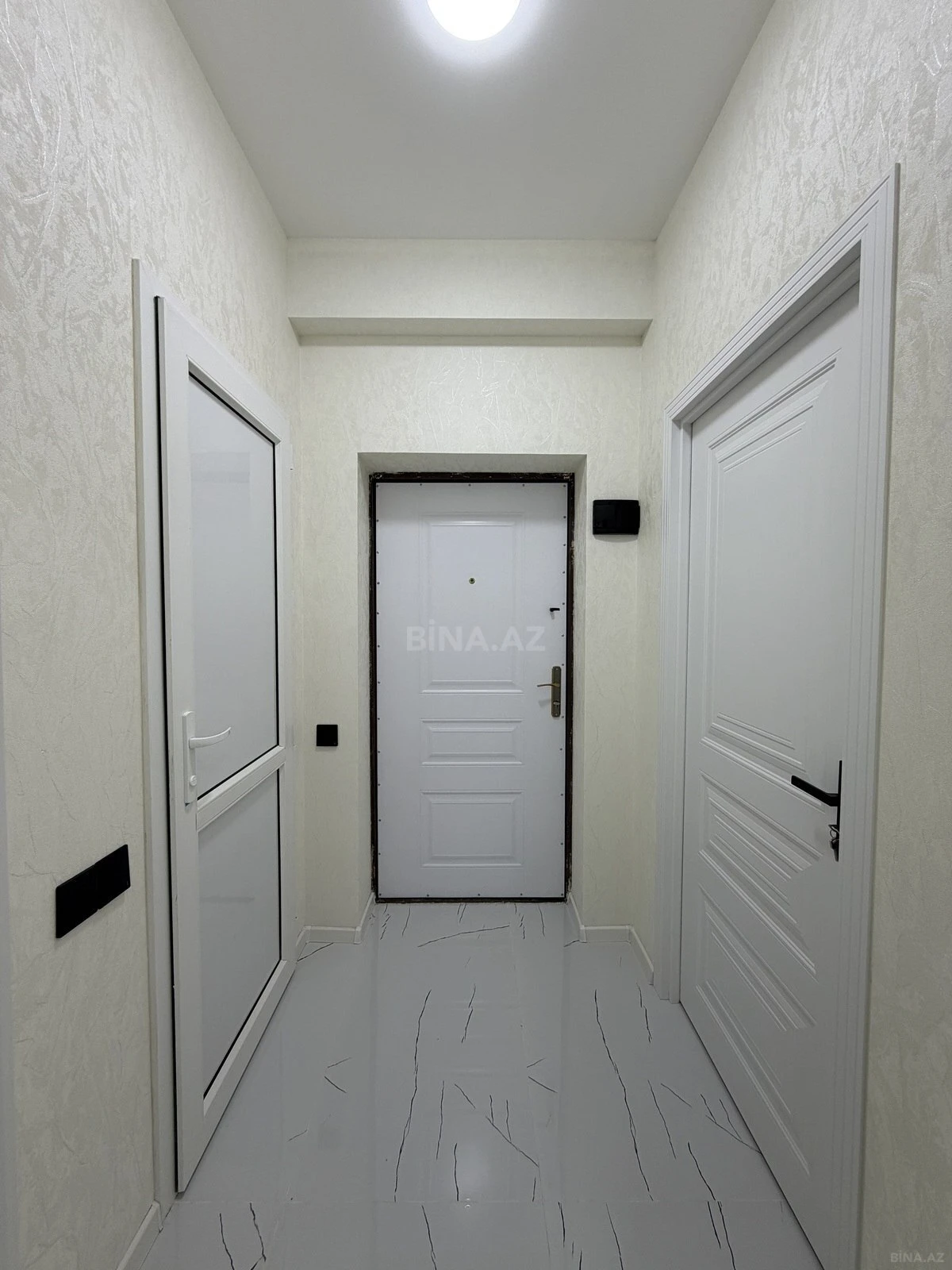 Satılır 2 otaqlı mənzil 44 m²