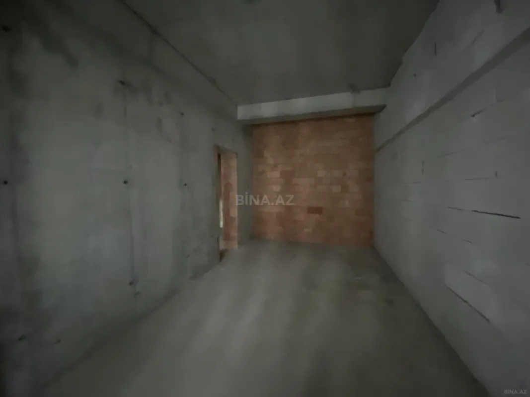 Satılır 2 otaqlı mənzil 76 m²