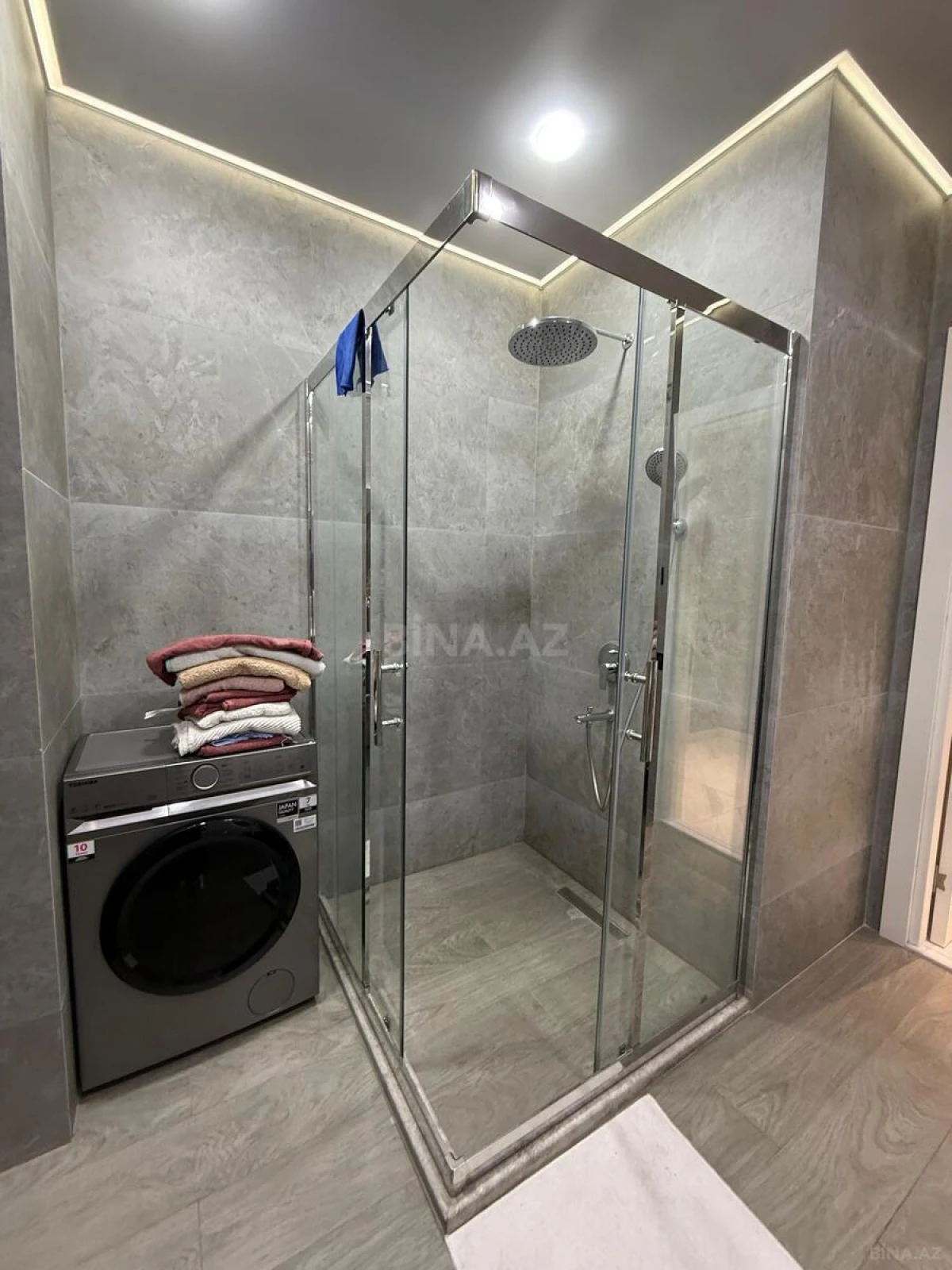 Kirayə verilir 3 otaqlı mənzil 140 m²