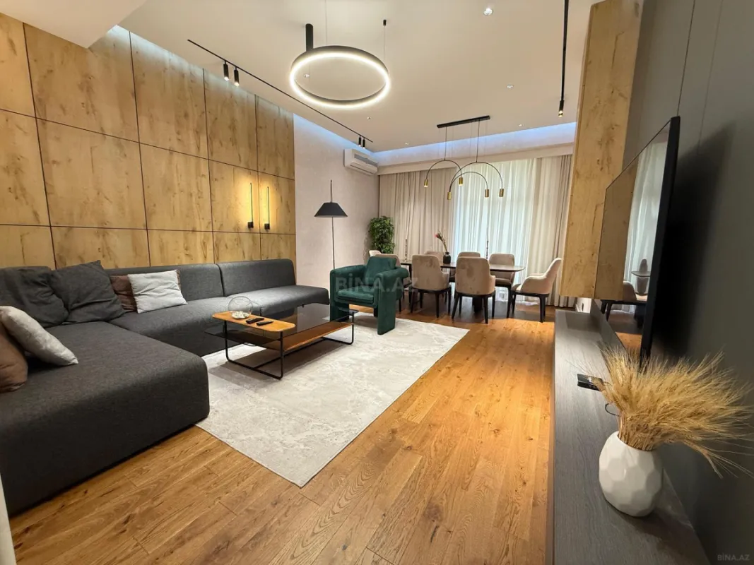 Kirayə verilir 3 otaqlı mənzil 140 m²
