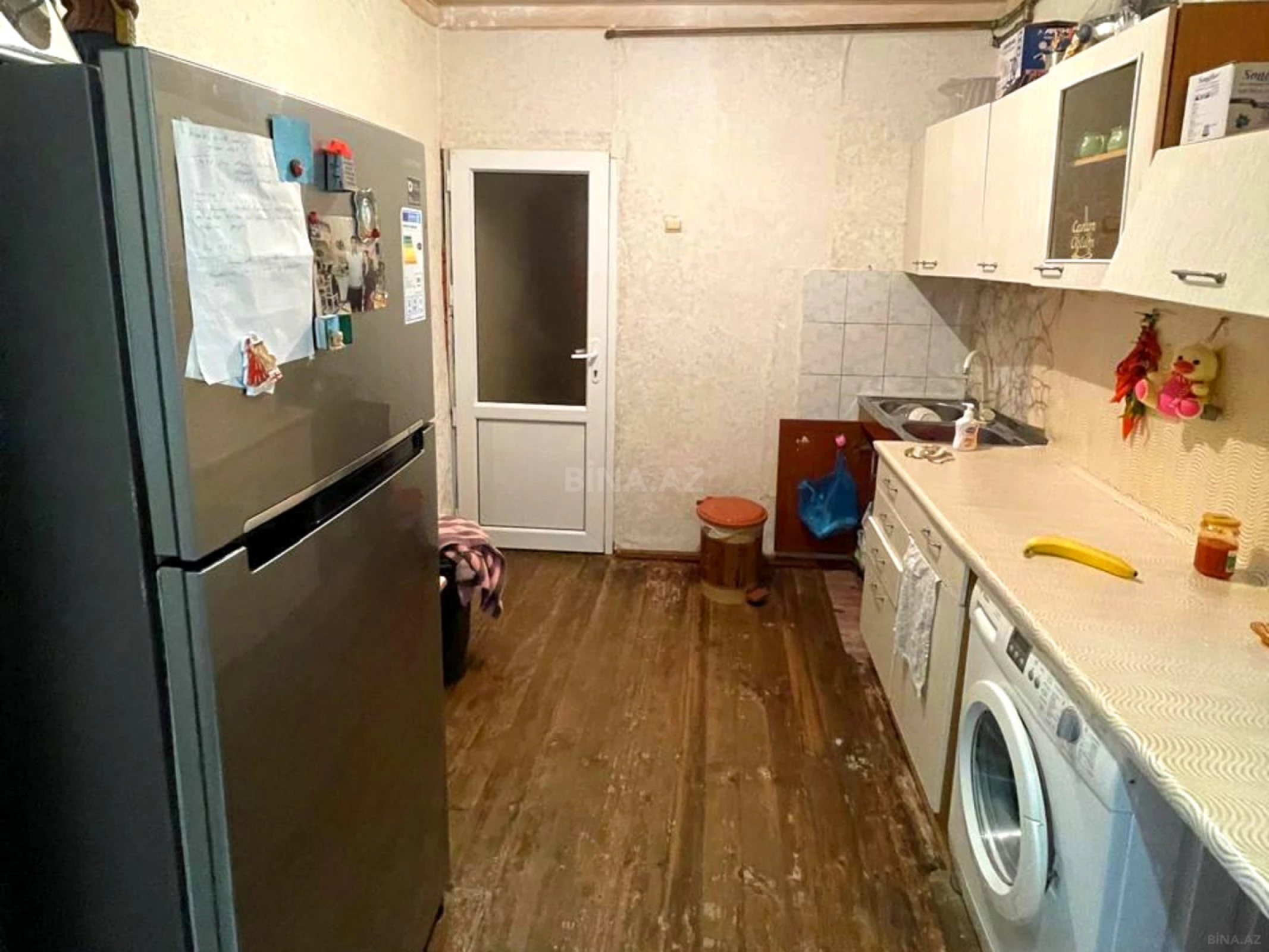 Satılır 4 otaqlı mənzil 85 m²