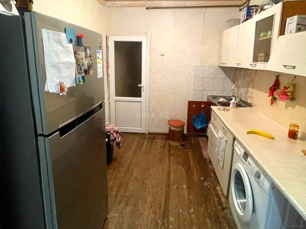 Satılır 4 otaqlı mənzil 85 m²