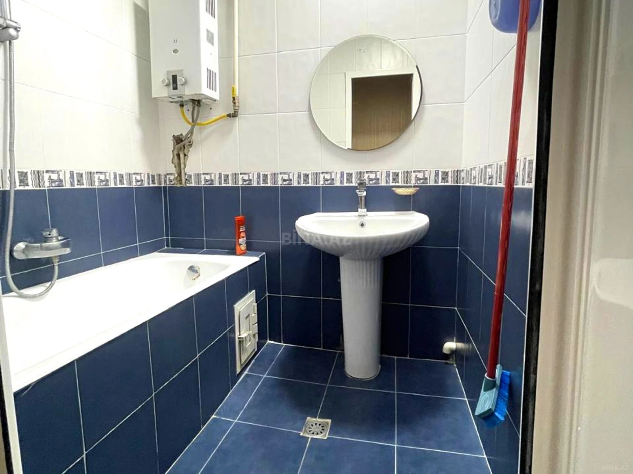 Satılır 4 otaqlı mənzil 85 m²