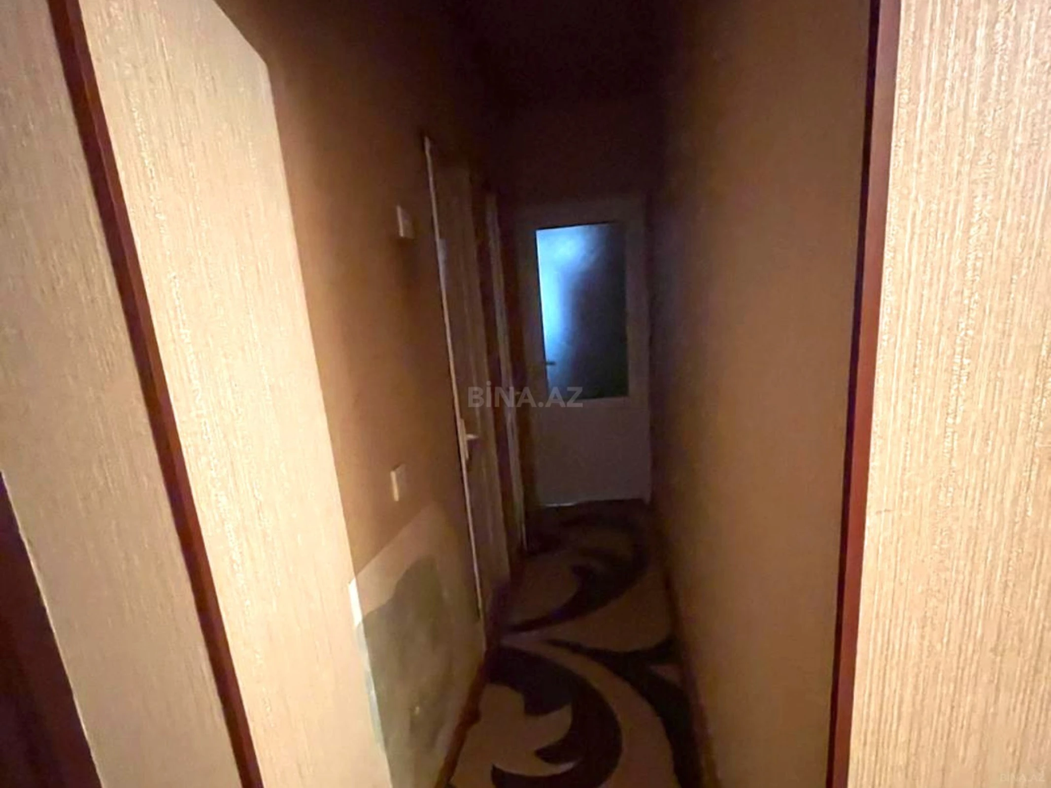 Satılır 4 otaqlı mənzil 85 m²