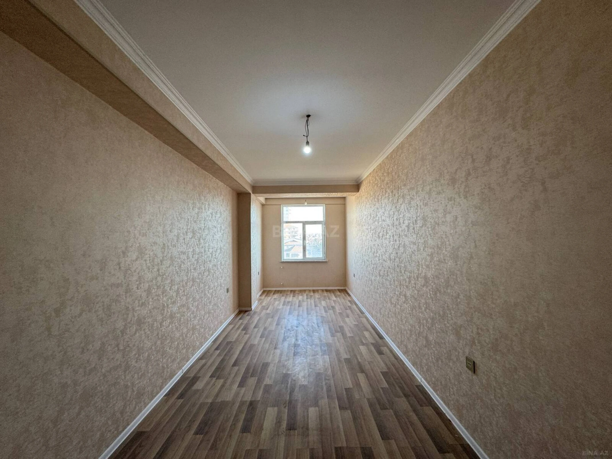 Satılır 2 otaqlı mənzil 58 m²