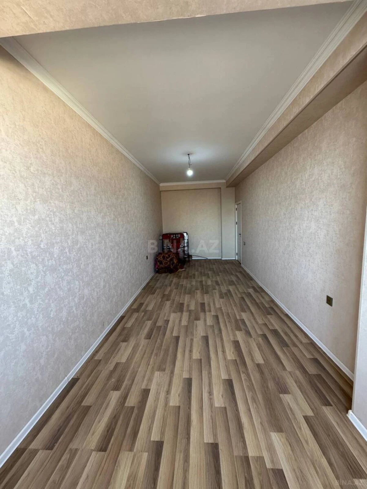 Satılır 2 otaqlı mənzil 58 m²