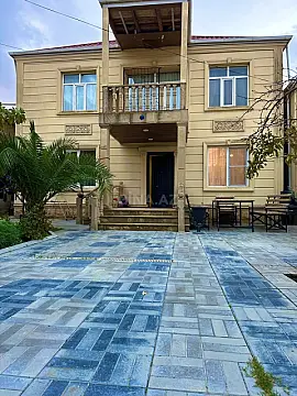 Satılır 6 otaqlı həyət evi 200 m²