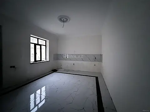 Satılır 6 otaqlı həyət evi 300 m²