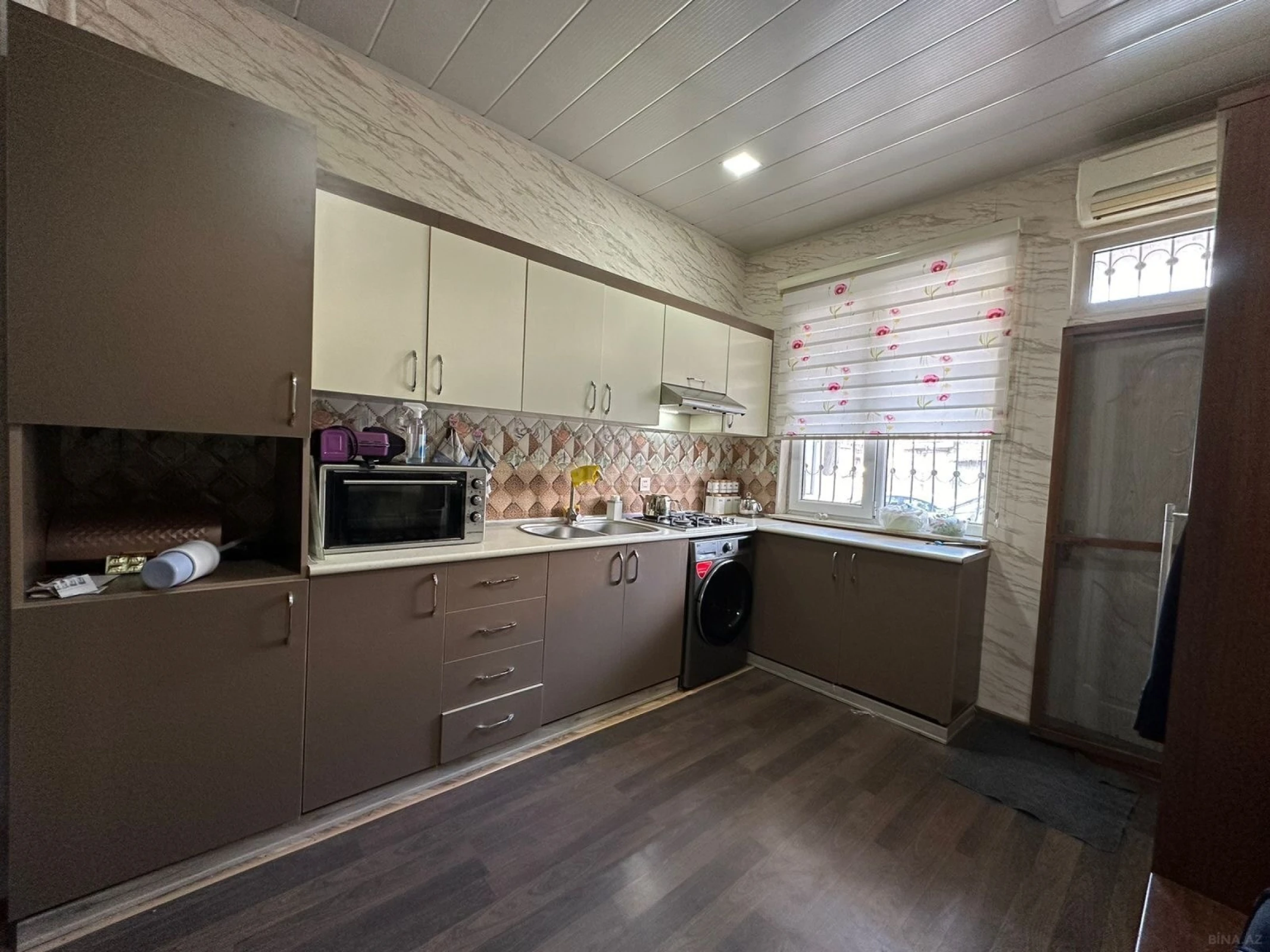 Satılır 3 otaqlı mənzil 75 m²