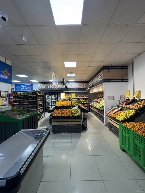 Satılır obyekt 700 m²