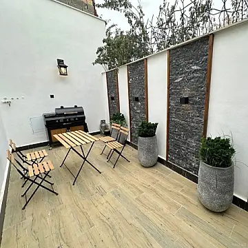 Kirayə verilir 4 otaqlı həyət evi 180 m²