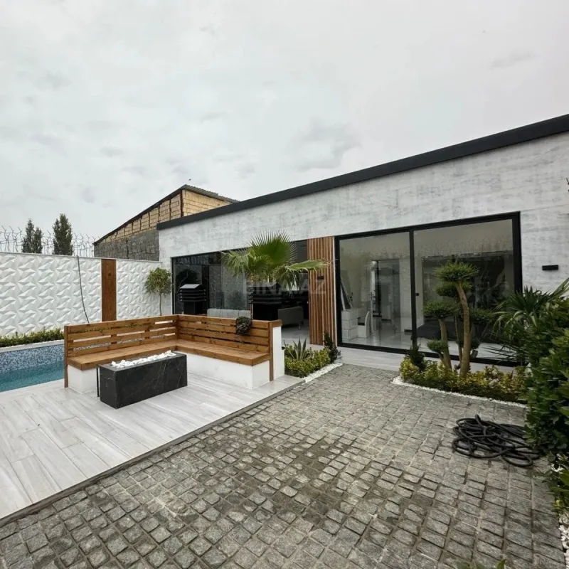Kirayə verilir 4 otaqlı həyət evi 180 m²