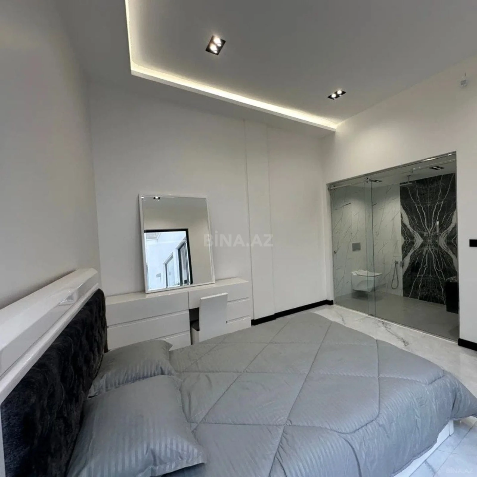 Kirayə verilir 4 otaqlı həyət evi 180 m²