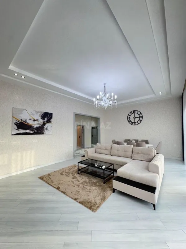 Kirayə verilir 4 otaqlı həyət evi 200 m²