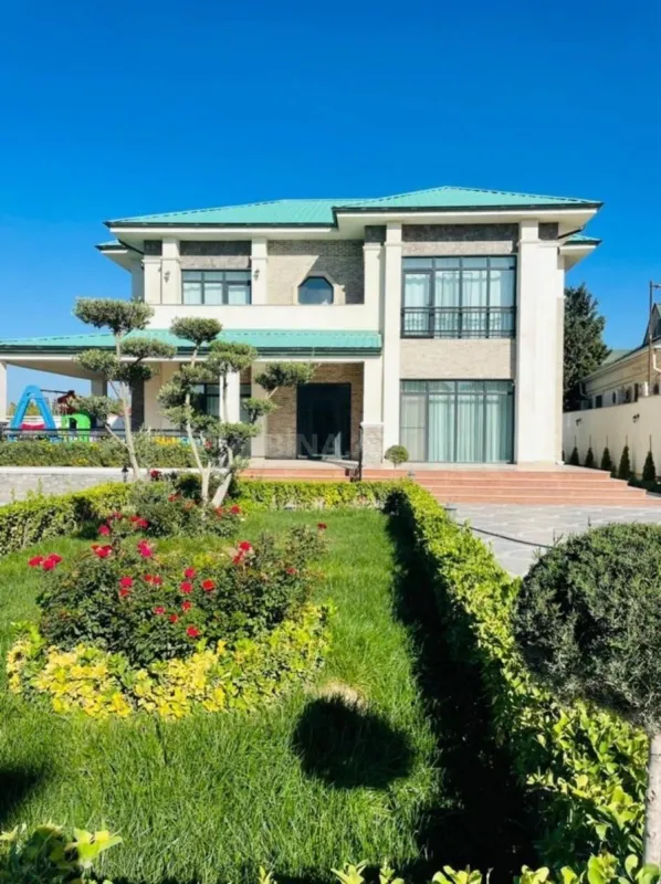 Kirayə verilir 3 otaqlı həyət evi 380 m²