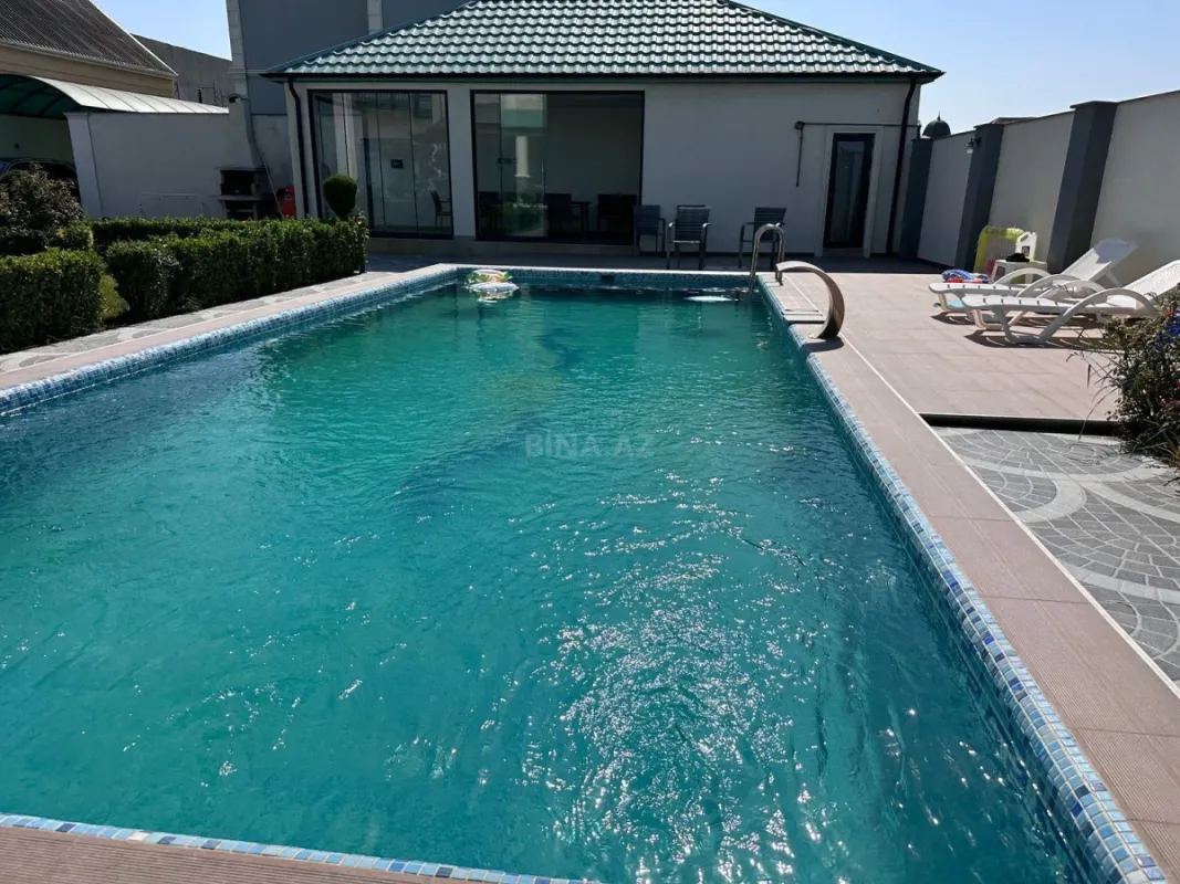 Kirayə verilir 3 otaqlı həyət evi 380 m²