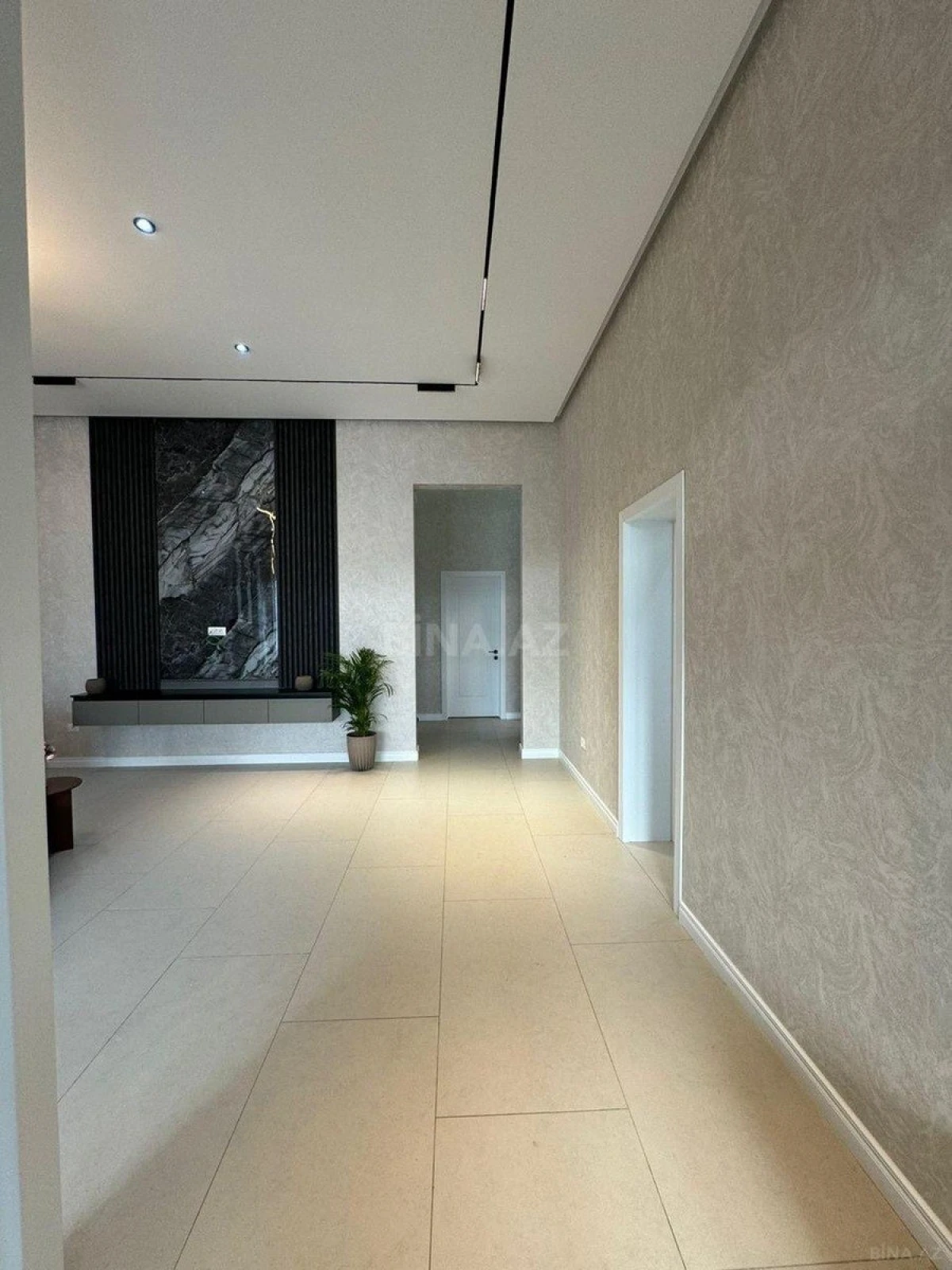 Kirayə verilir 4 otaqlı həyət evi 180 m²