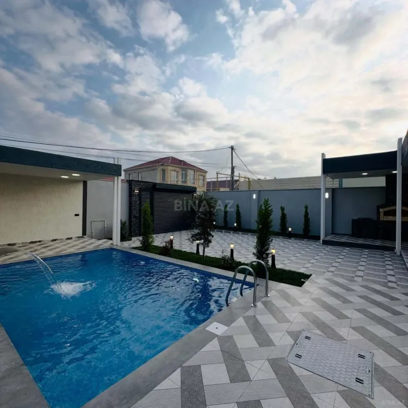 Kirayə verilir 4 otaqlı həyət evi 180 m²