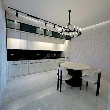 Kirayə verilir 5 otaqlı həyət evi 340 m²