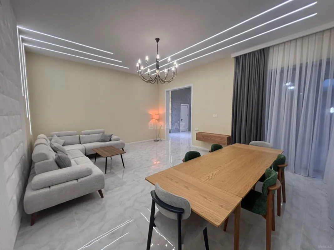 Satılır 4 otaqlı həyət evi 180 m²