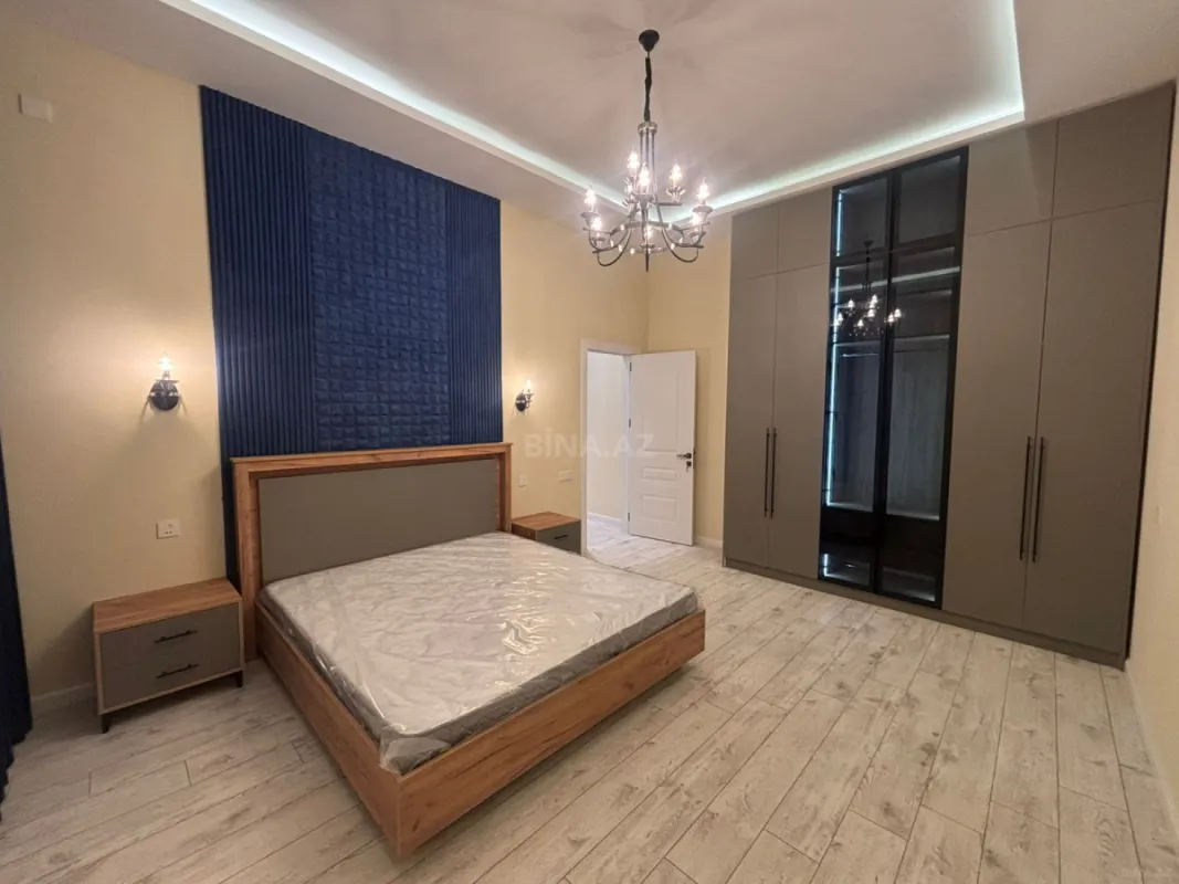 Satılır 4 otaqlı həyət evi 180 m²