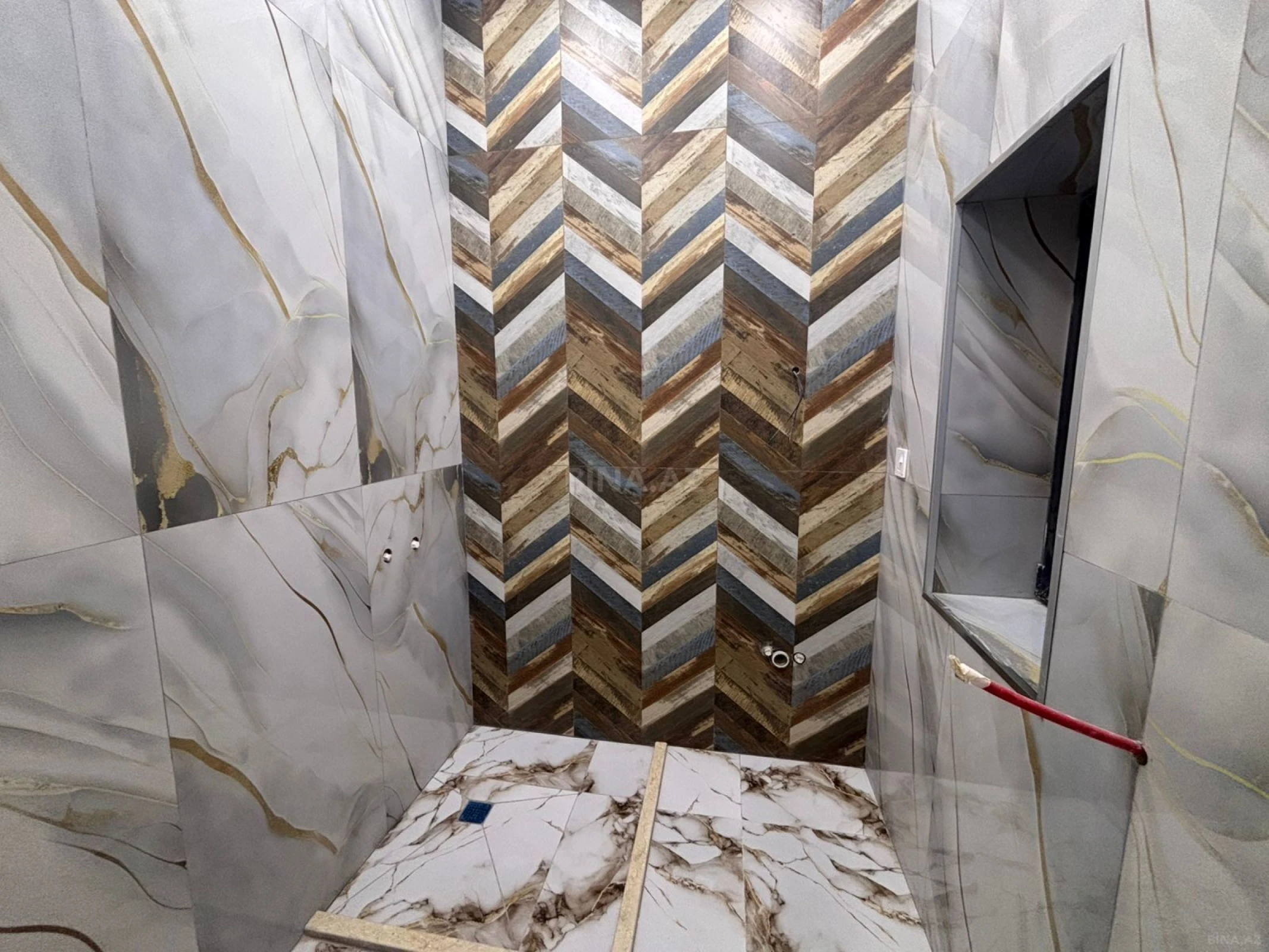 Satılır 4 otaqlı həyət evi 180 m²