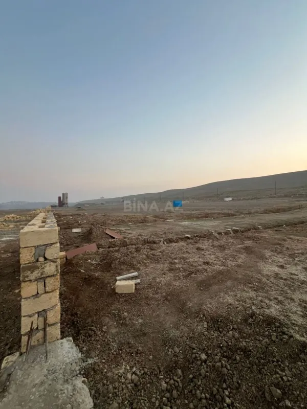 Satılır torpaq sahəsi 82 m²