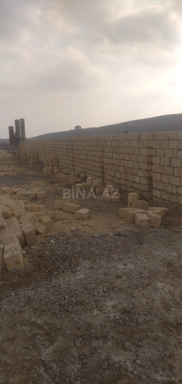 Satılır torpaq sahəsi 82 m²