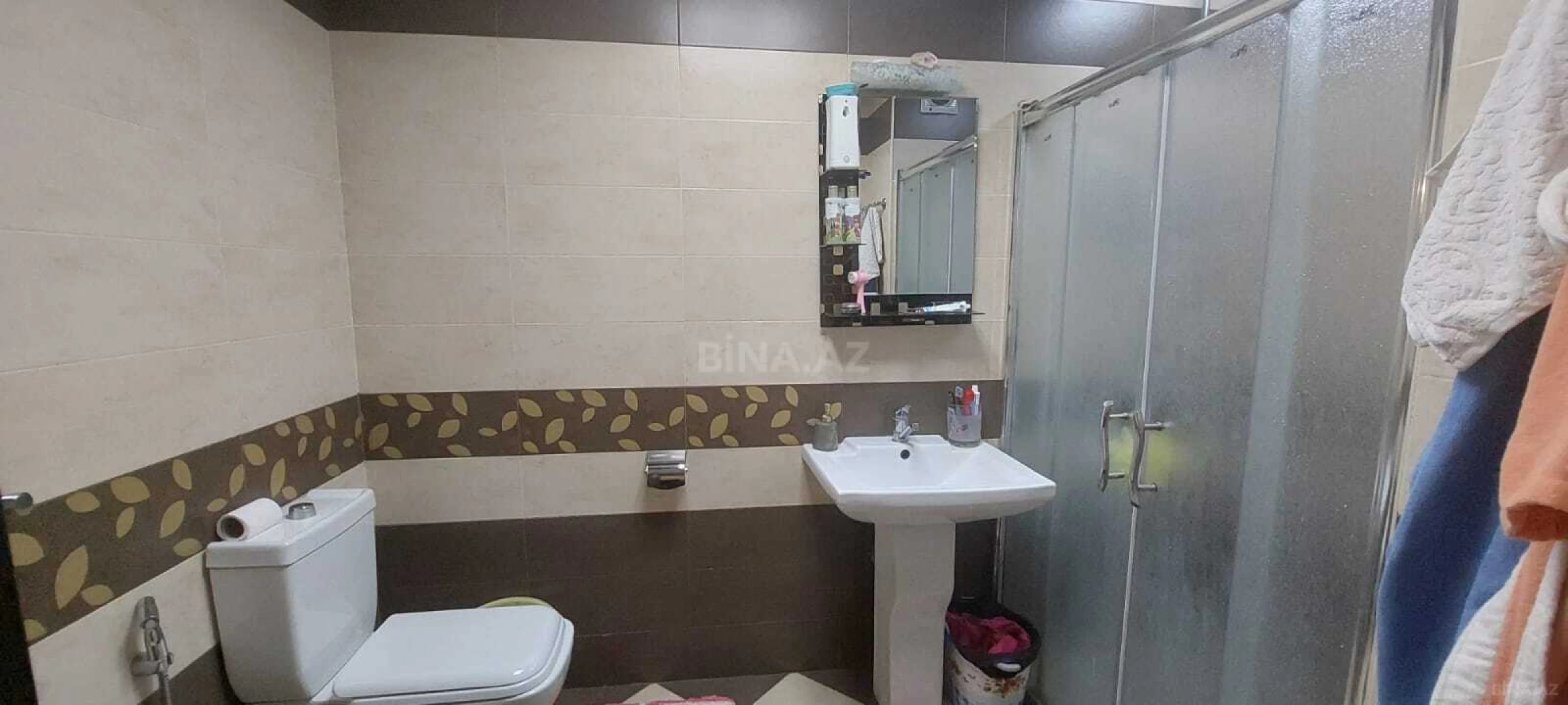 Satılır 3 otaqlı mənzil 117 m²