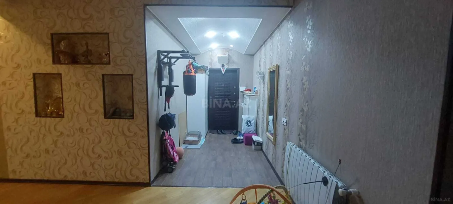 Satılır 3 otaqlı mənzil 117 m²