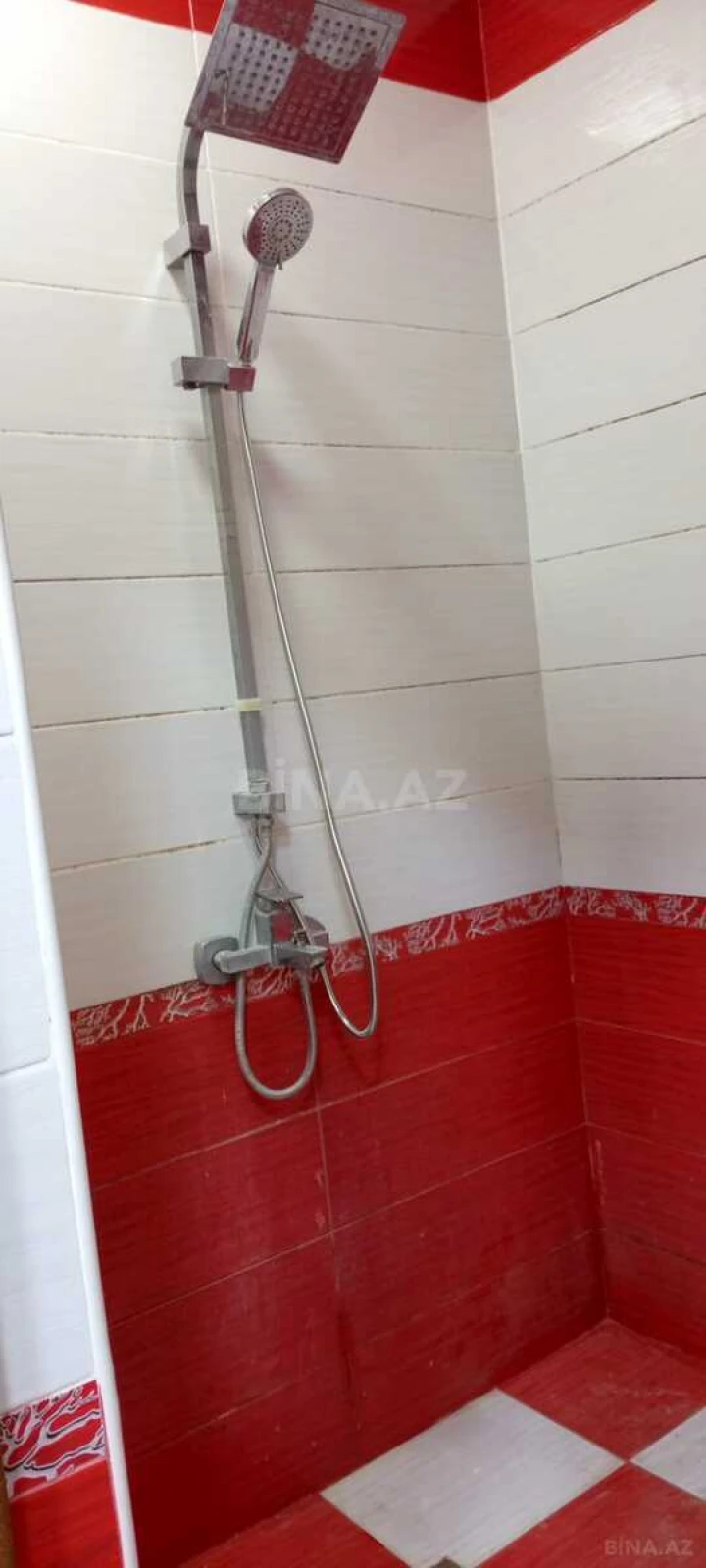 Kirayə verilir 4 otaqlı həyət evi 120 m²