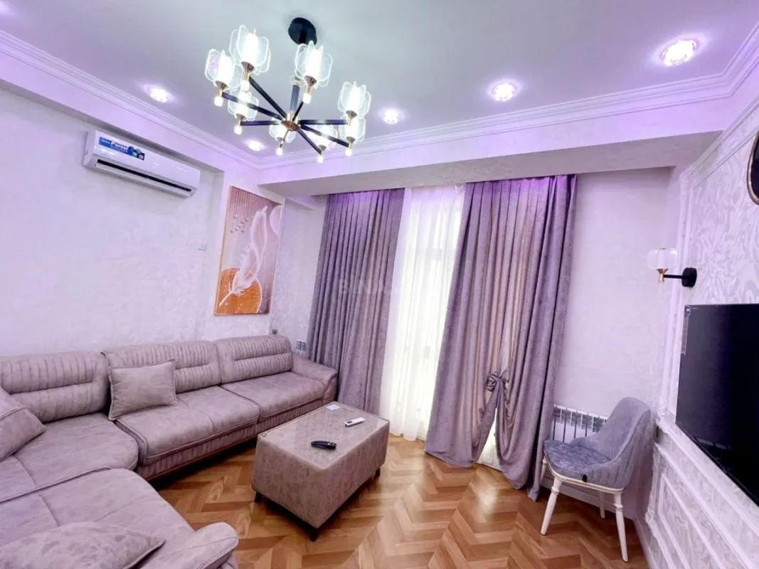 Satılır 3 otaqlı mənzil 90 m²
