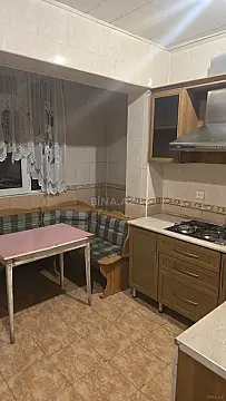 Kirayə verilir 2 otaqlı mənzil 52 m²