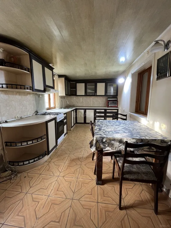 Kirayə verilir 3 otaqlı həyət evi 110 m²