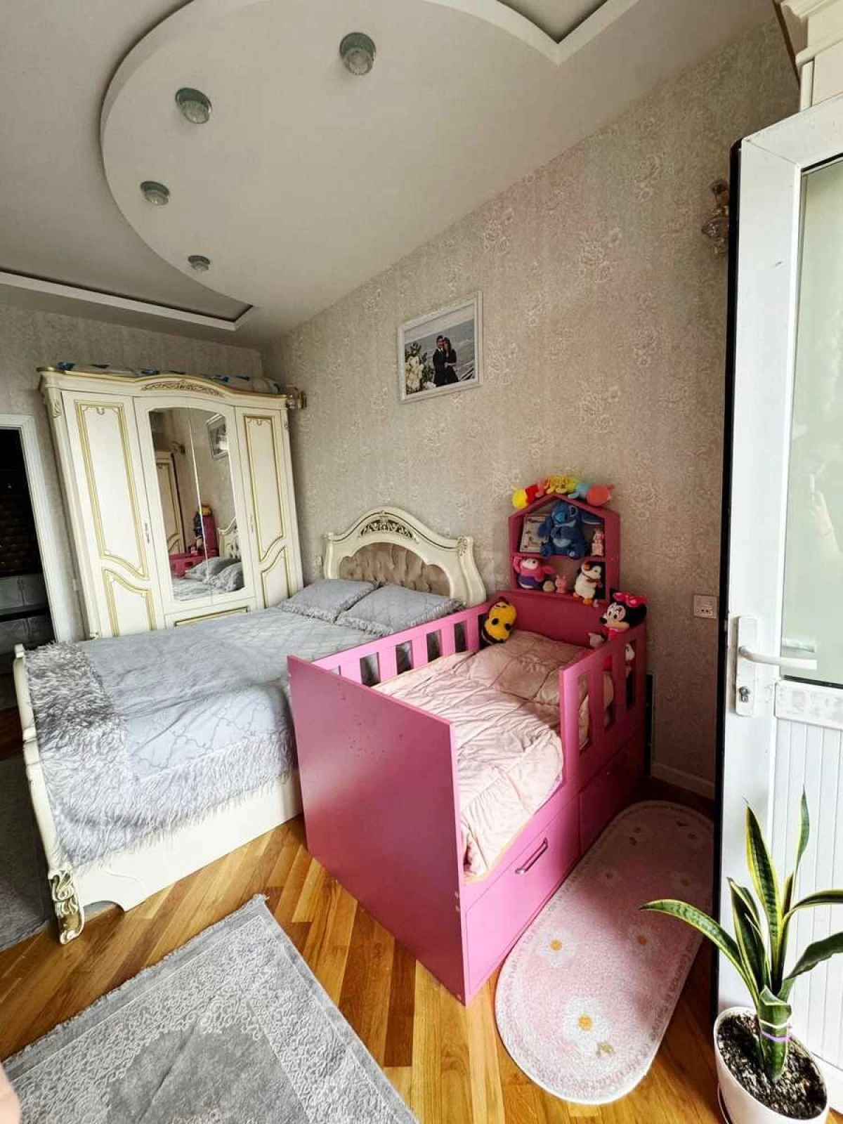 Satılır 2 otaqlı mənzil 71 m²