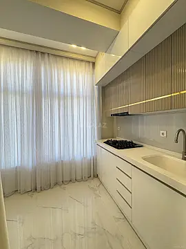 Satılır 2 otaqlı mənzil 69 m²