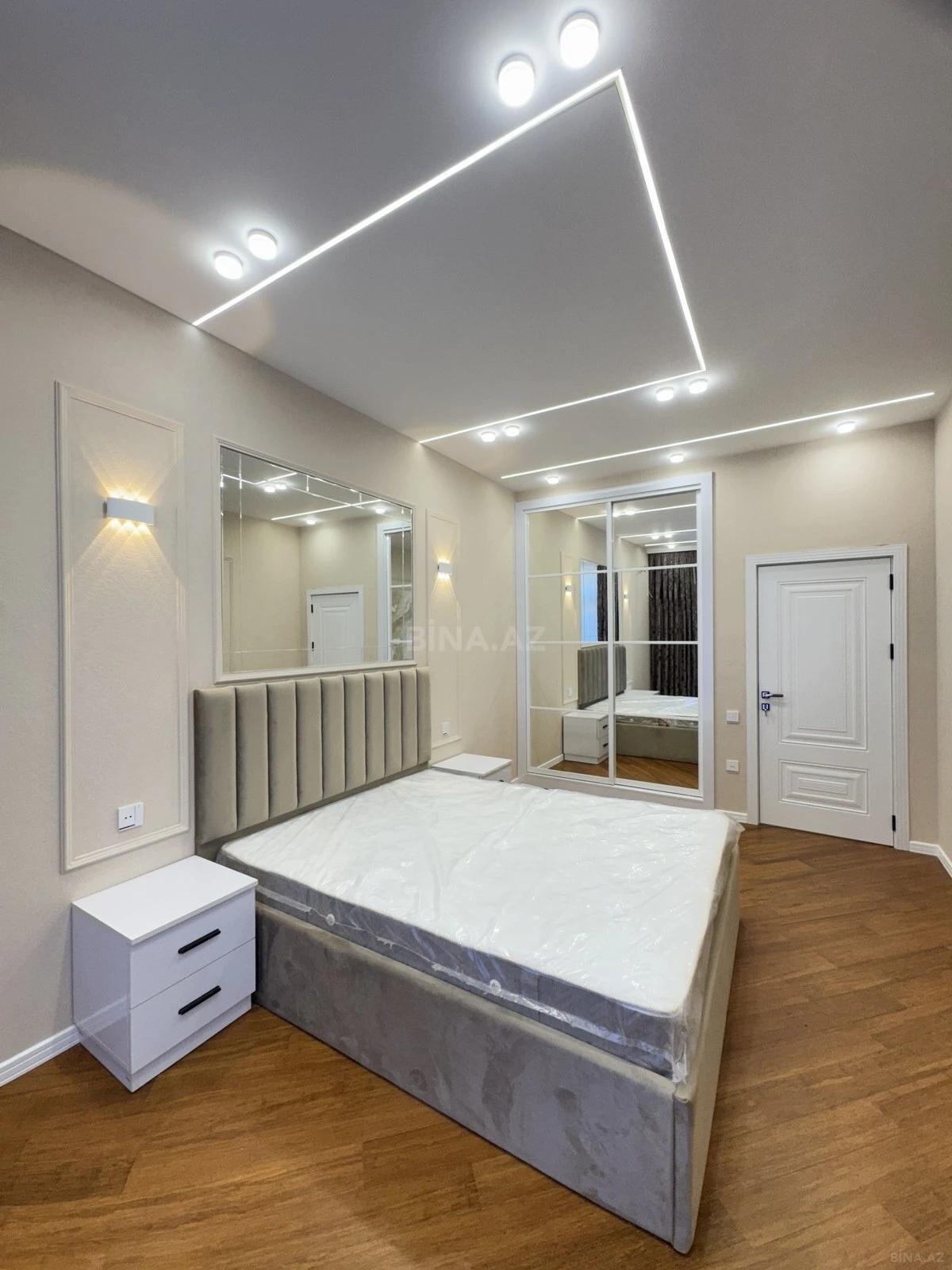 Satılır 2 otaqlı mənzil 69 m²