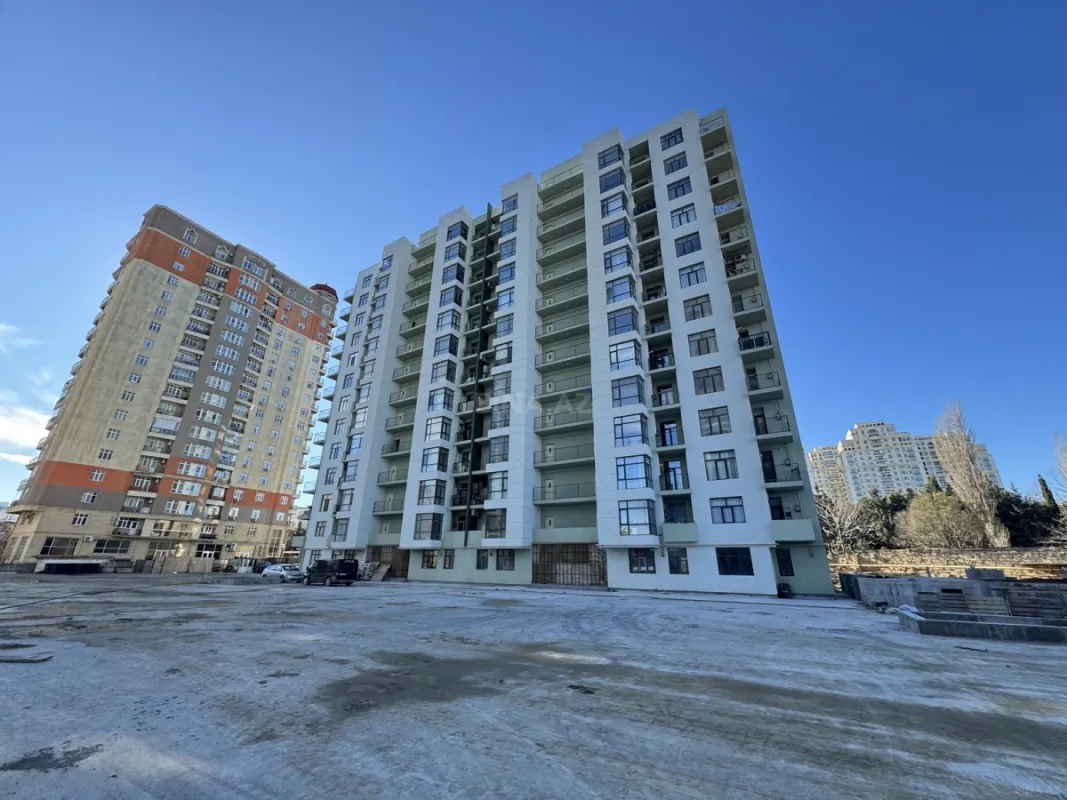 Satılır 2 otaqlı mənzil 69 m²