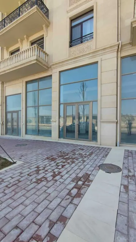 Satılır obyekt 256 m²