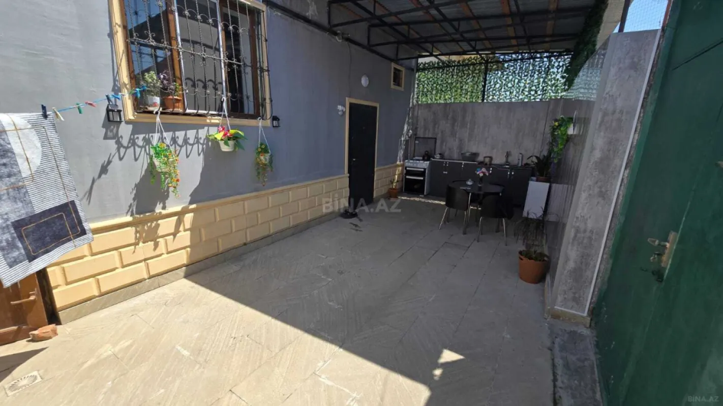 Satılır 5 otaqlı həyət evi 135 m²