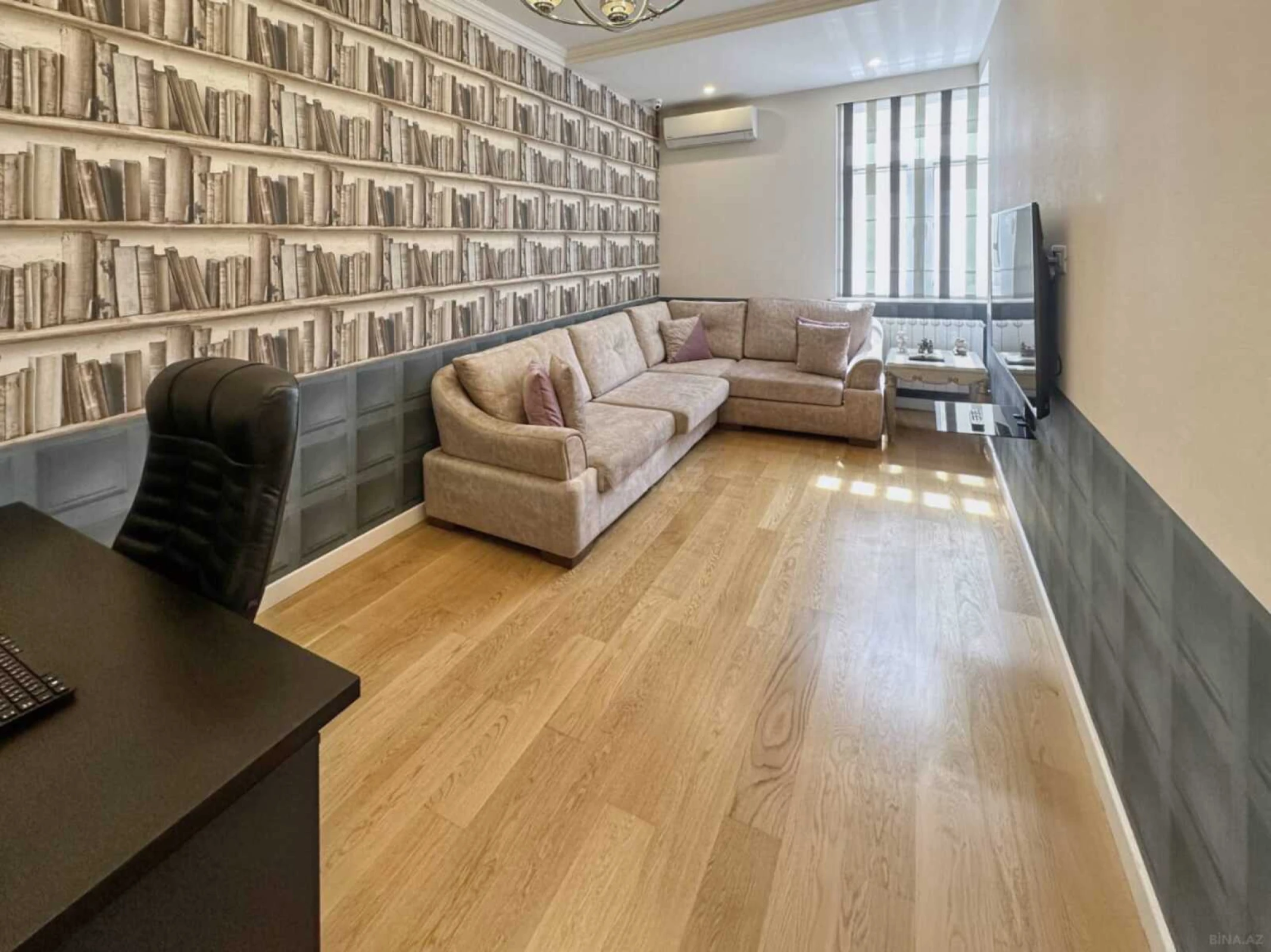 Kirayə verilir 4 otaqlı mənzil 210 m²