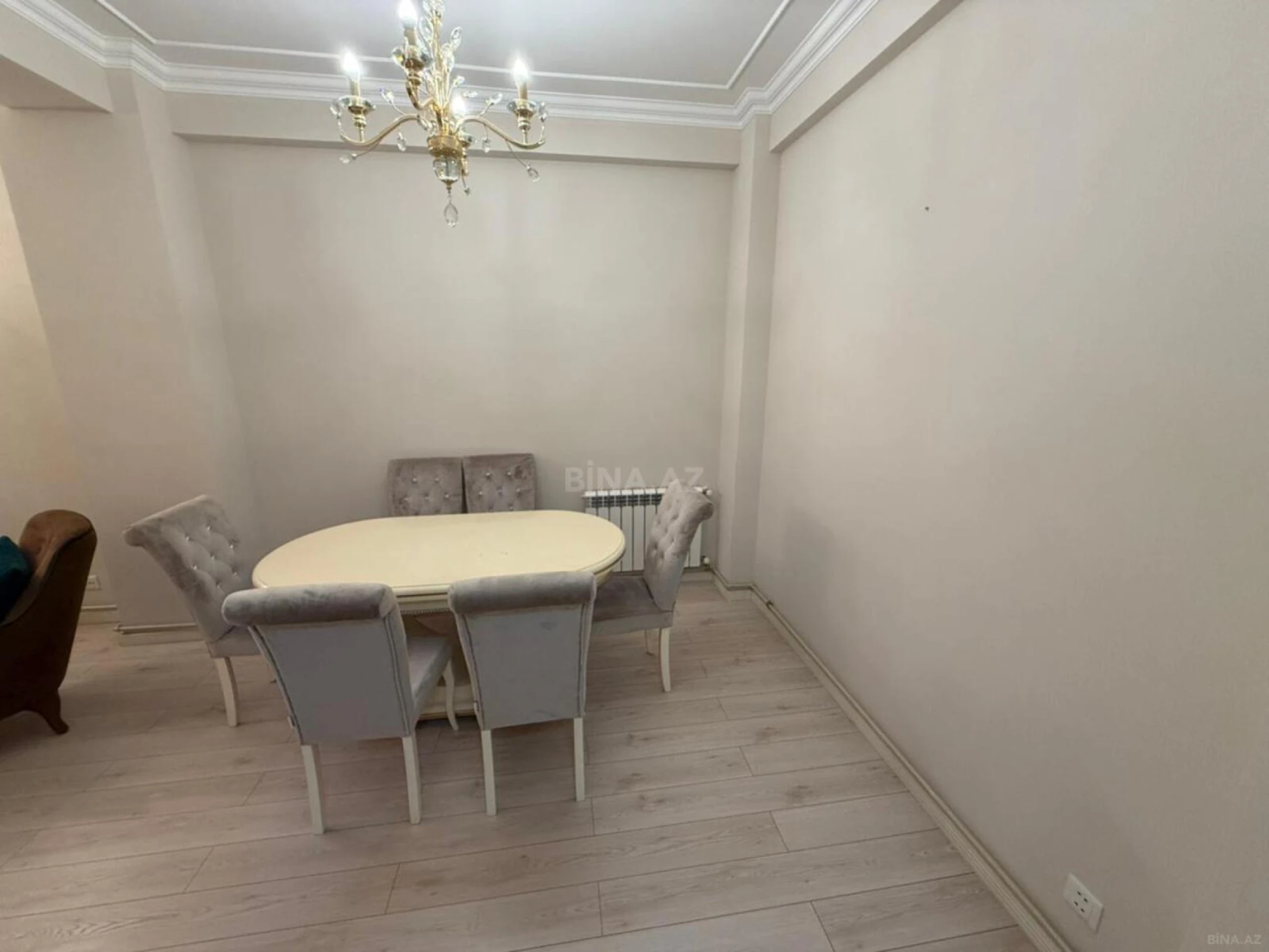 Kirayə verilir 3 otaqlı mənzil 110 m²