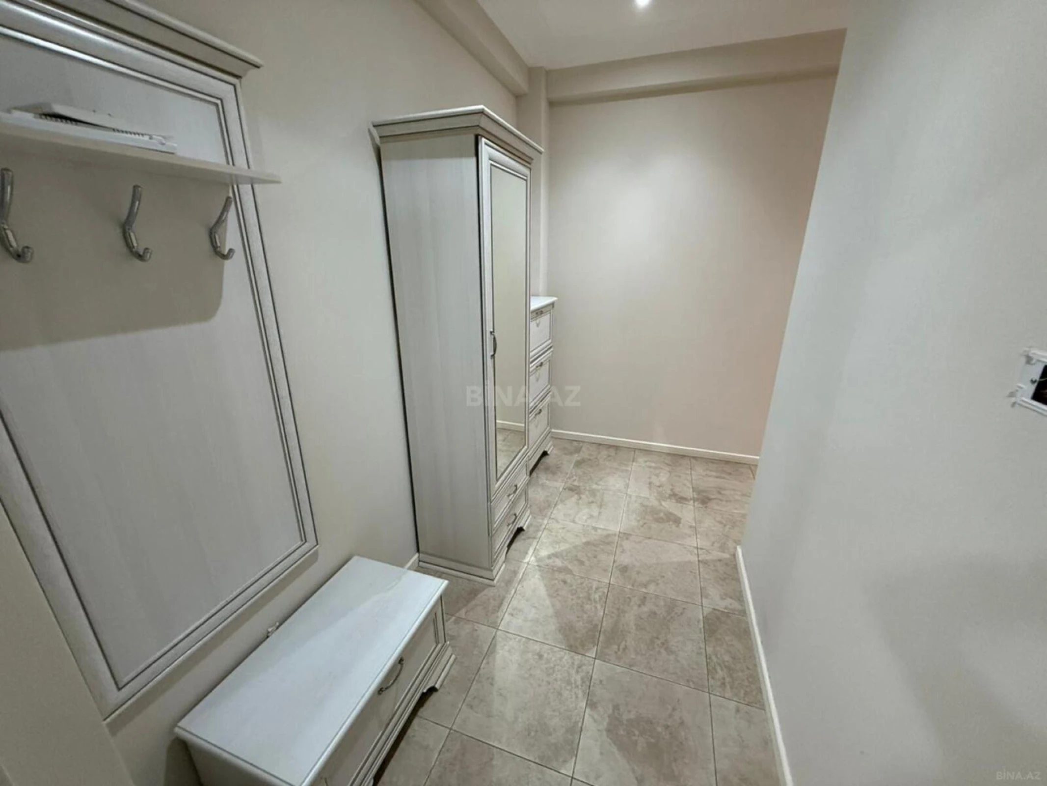 Kirayə verilir 3 otaqlı mənzil 110 m²