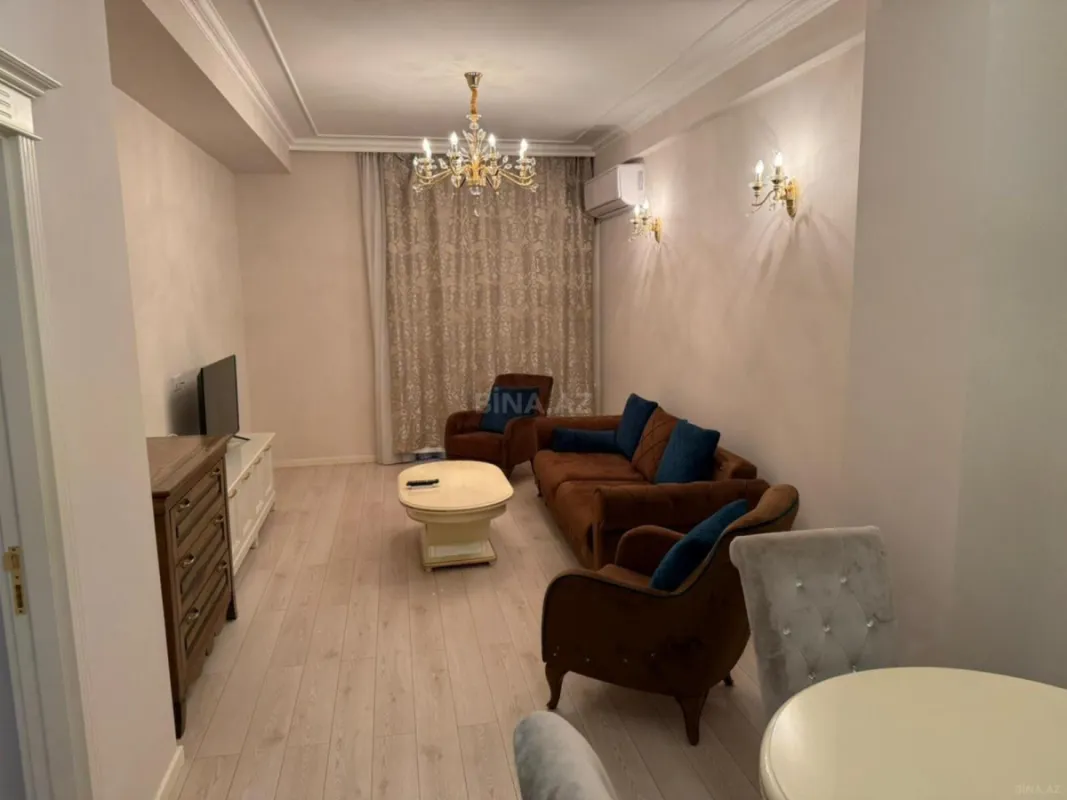 Kirayə verilir 3 otaqlı mənzil 110 m²