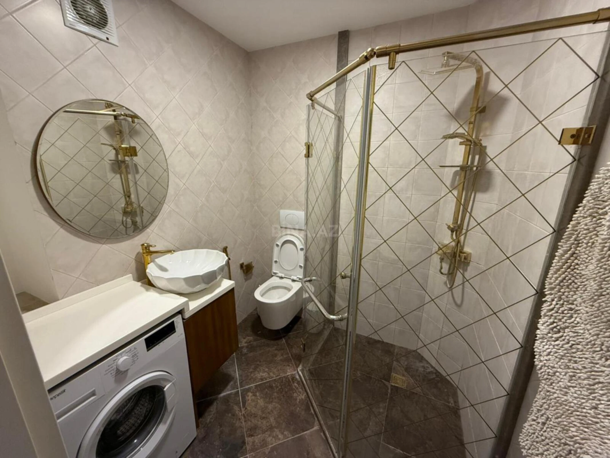 Kirayə verilir 3 otaqlı mənzil 110 m²