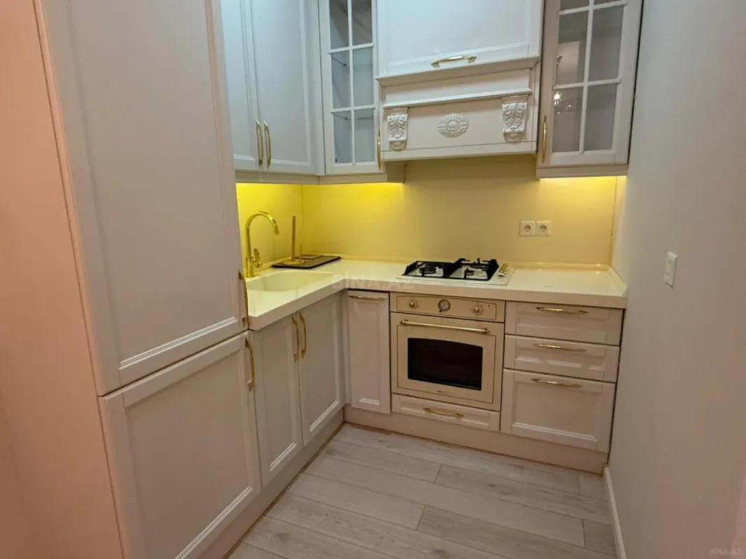 Kirayə verilir 3 otaqlı mənzil 110 m²