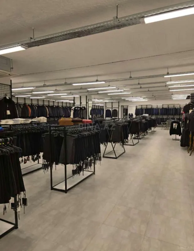 Satılır obyekt 1000 m²